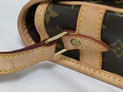 LOUIS VUITTON Monogram Sologne M42250 Shoulder Bag