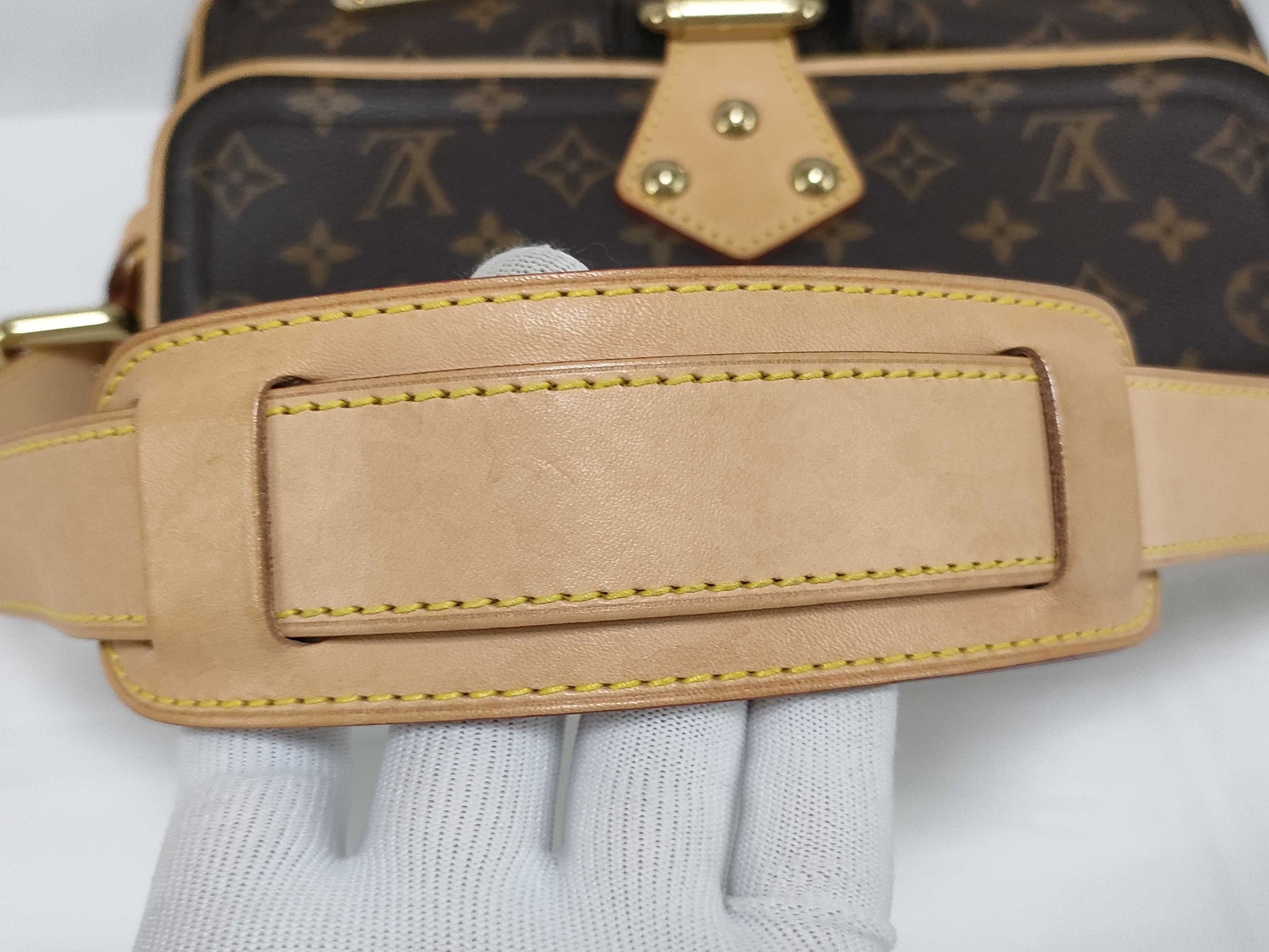 LOUIS VUITTON Monogram Hudson M40027 Handbag