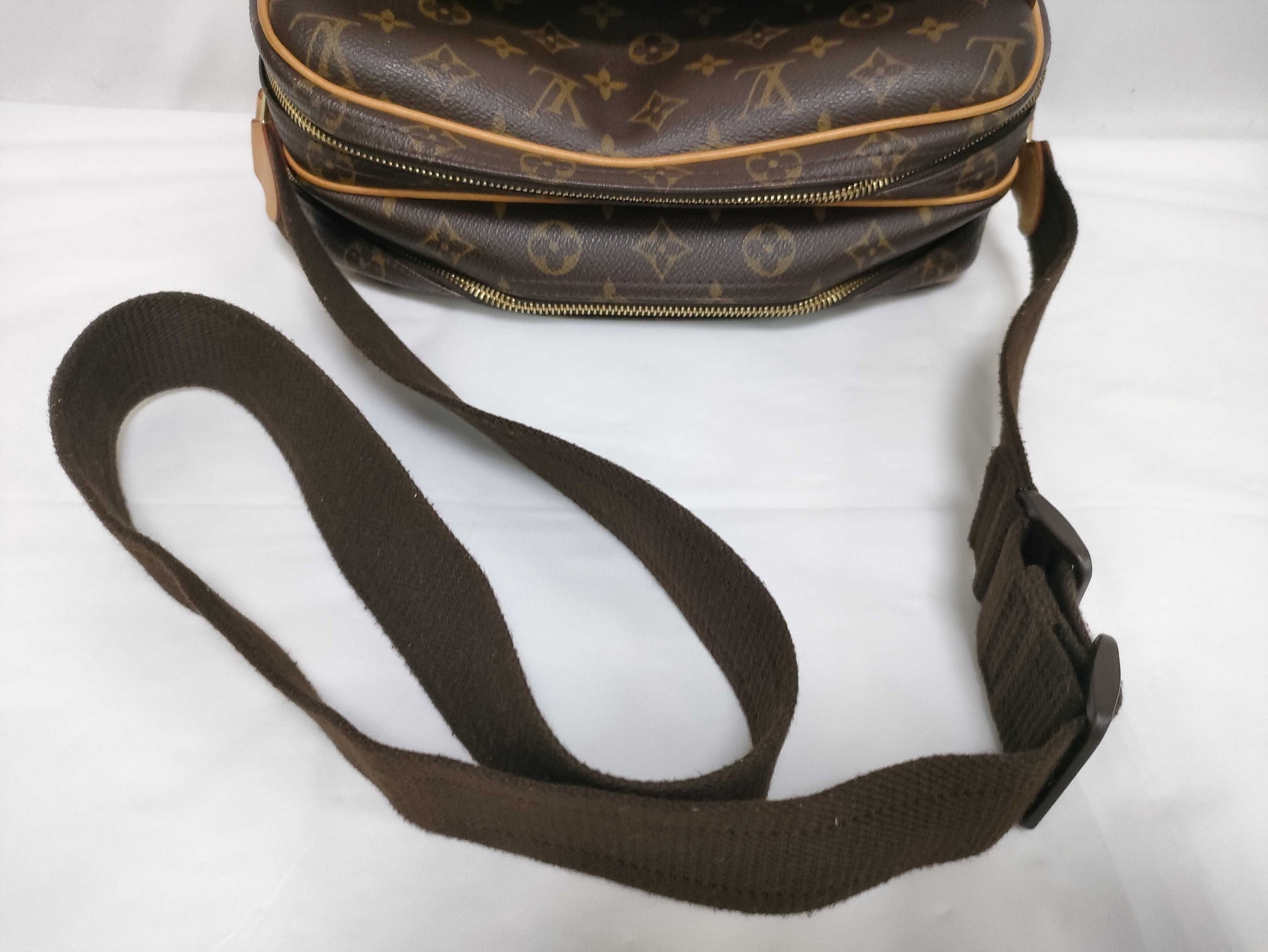 LOUIS VUITTON Monogram Reporter PM M45254 Shoulder Bag