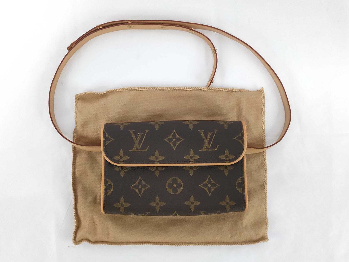 LOUIS VUITTON Monogram Pochette Florentine M51855 Waist Bag