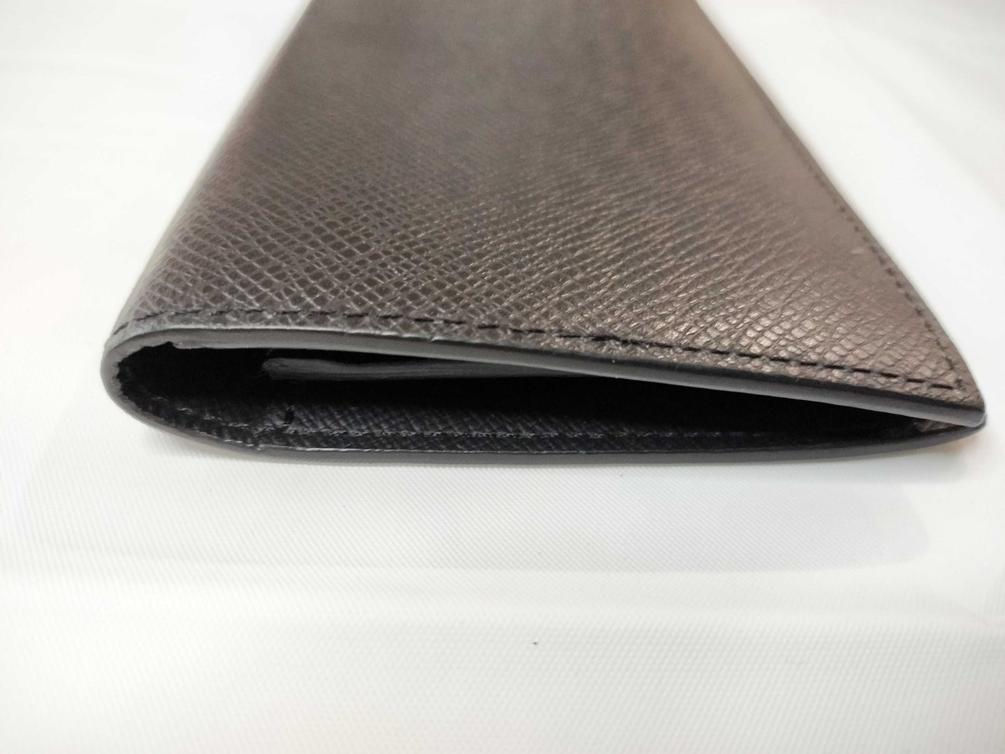 LOUIS VUITTON Taiga Portefeuille Alexandre NM M64597 Long Wallet