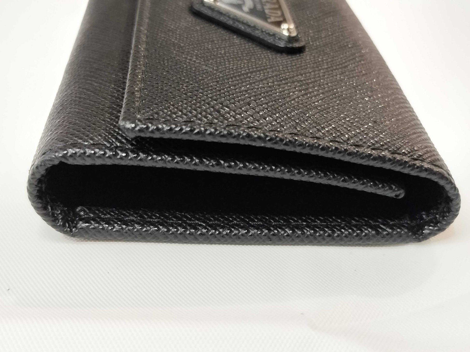 PRADA 1PG004 Triangle Logo Saffiano 4-Ring Key Case with IC Chip