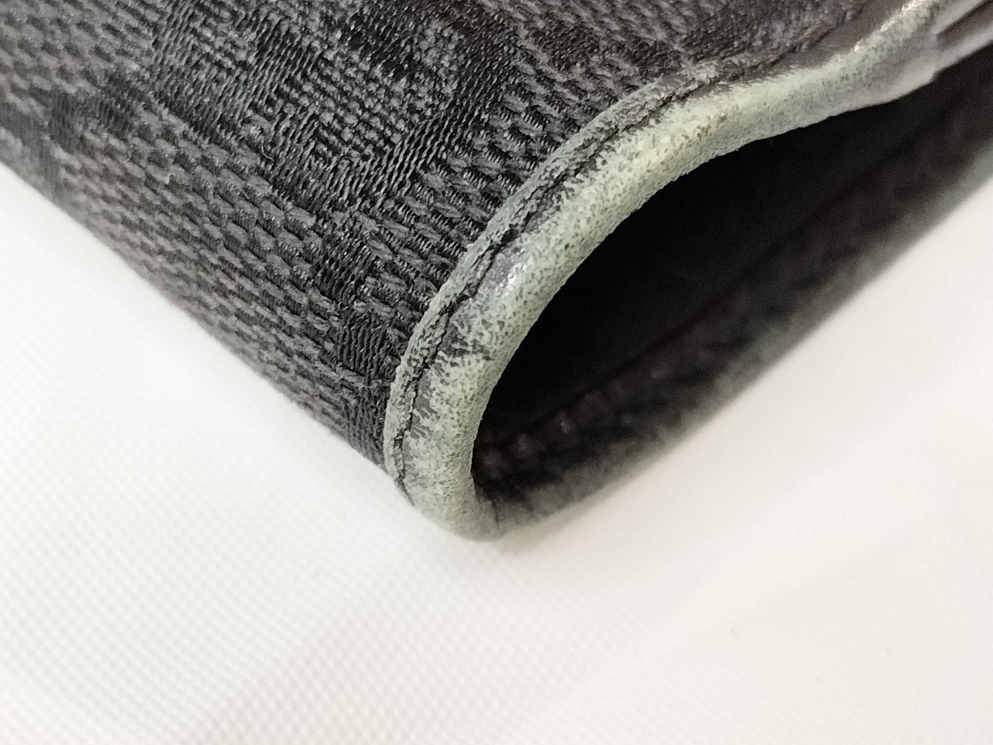 GUCCI GG Canvas Gucci Double Hook Leather Black Wallet 05504 1502 Wallet