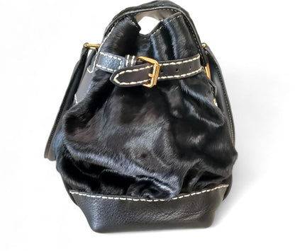 GUCCI GUCCI Queen Motif Hardware Leather Harako Black Handbag Serial Number 189886 002122 Handbag