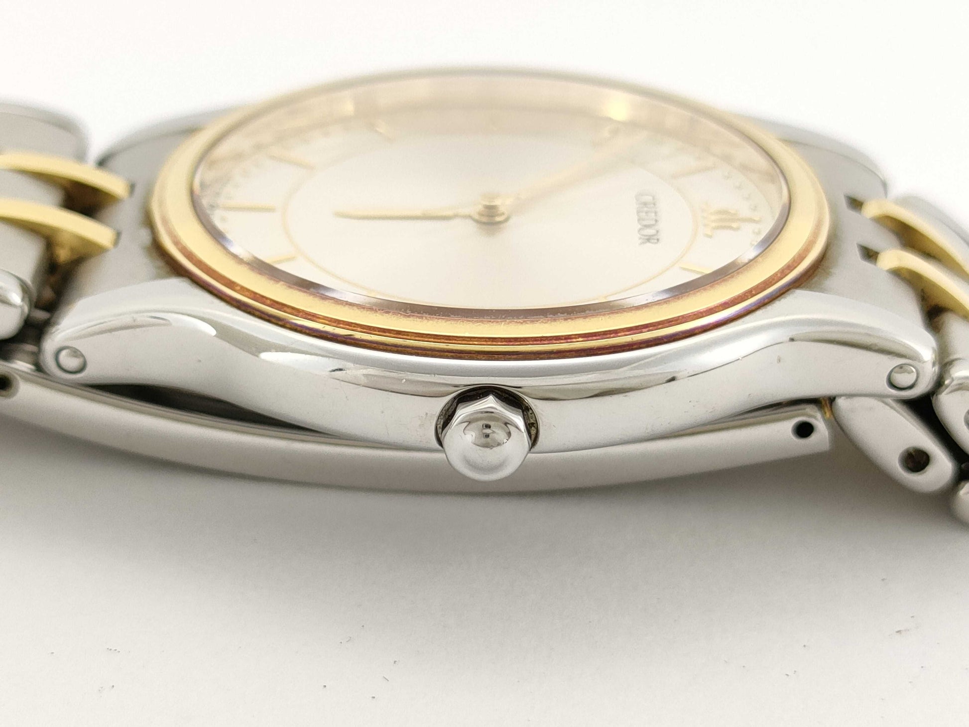 SEIKO 9571-6020 100177 Women's Watch, Not Working/No Operational Guarantee