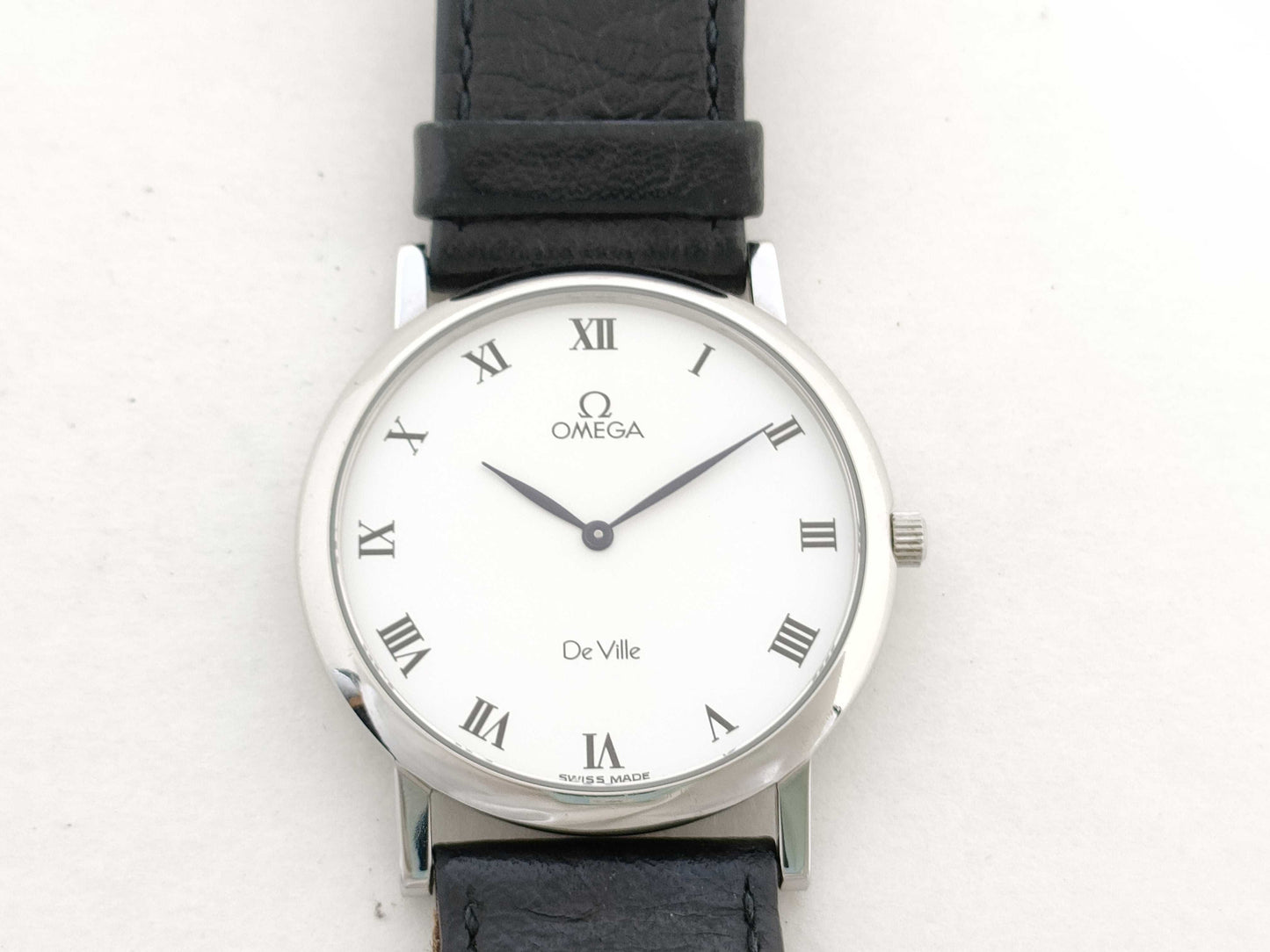  OMEGA De Ville Serial 56148537 Stainless Steel/Leather/QZ White Dial Non-Working/No Operational Guarantee Men's Watch