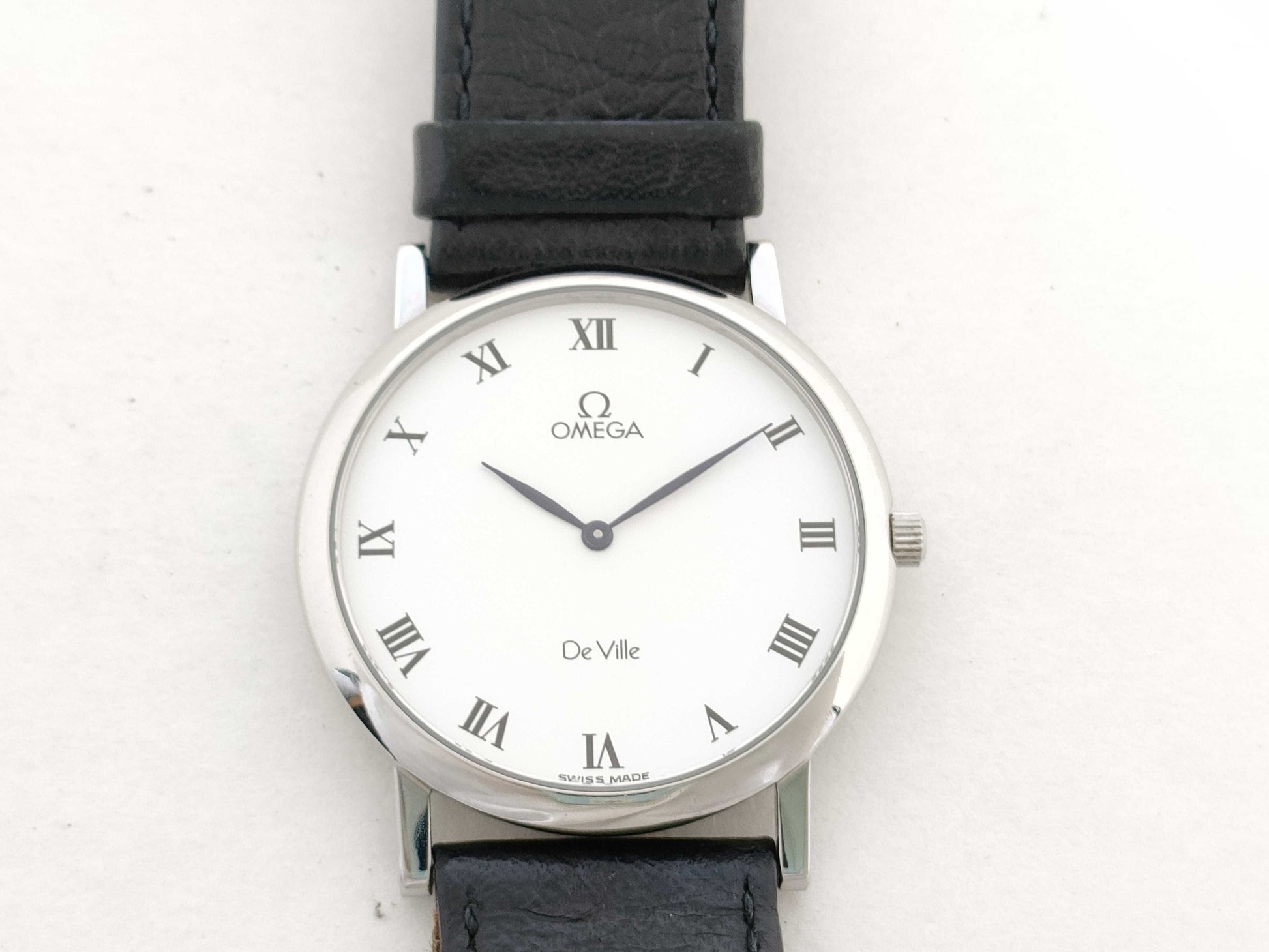 OMEGA De Ville Serial 56148537 Stainless Steel/Leather/QZ White Dial Non-Working/No Operational Guarantee Men's Watch