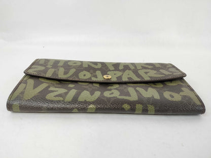 LOUIS VUITTON Monogram LOUIS VUITTON Monogram Graffiti Monogram Pochette Porte Monnaie Credit Wallet