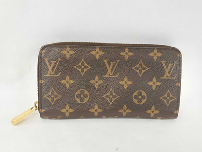 LOUIS VUITTON Monogram Louis Vuitton Monogram Round Zip Wallet