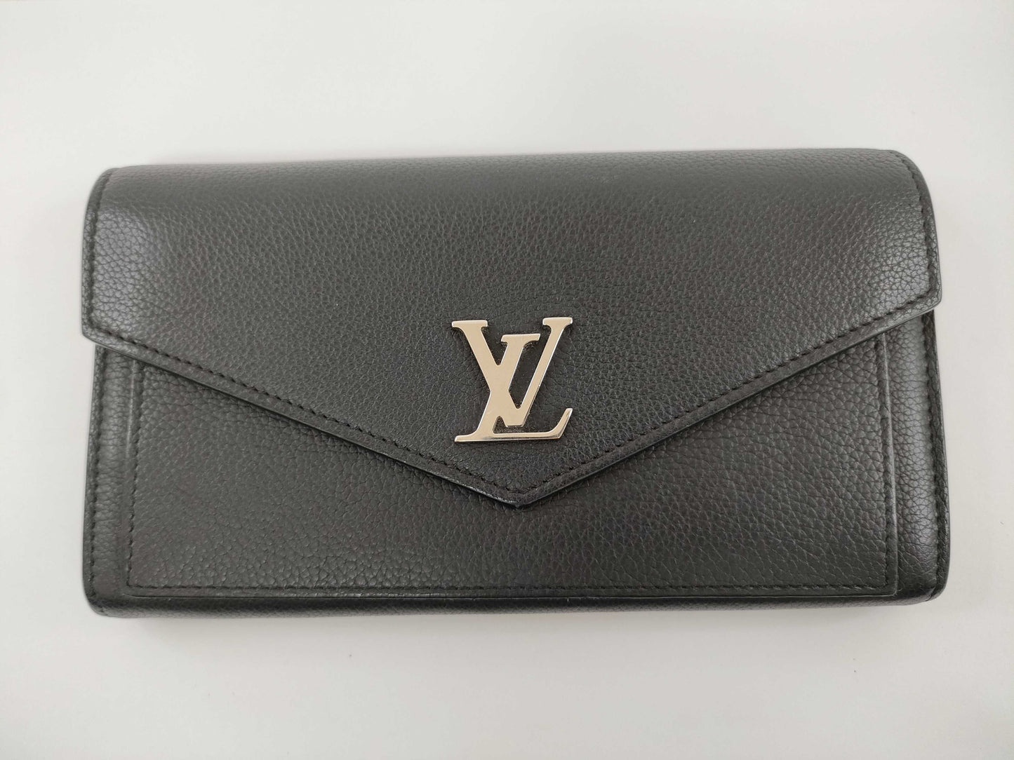 LOUIS VUITTON Monogram Portefeuille My Lock Me TA0261 Wallet
