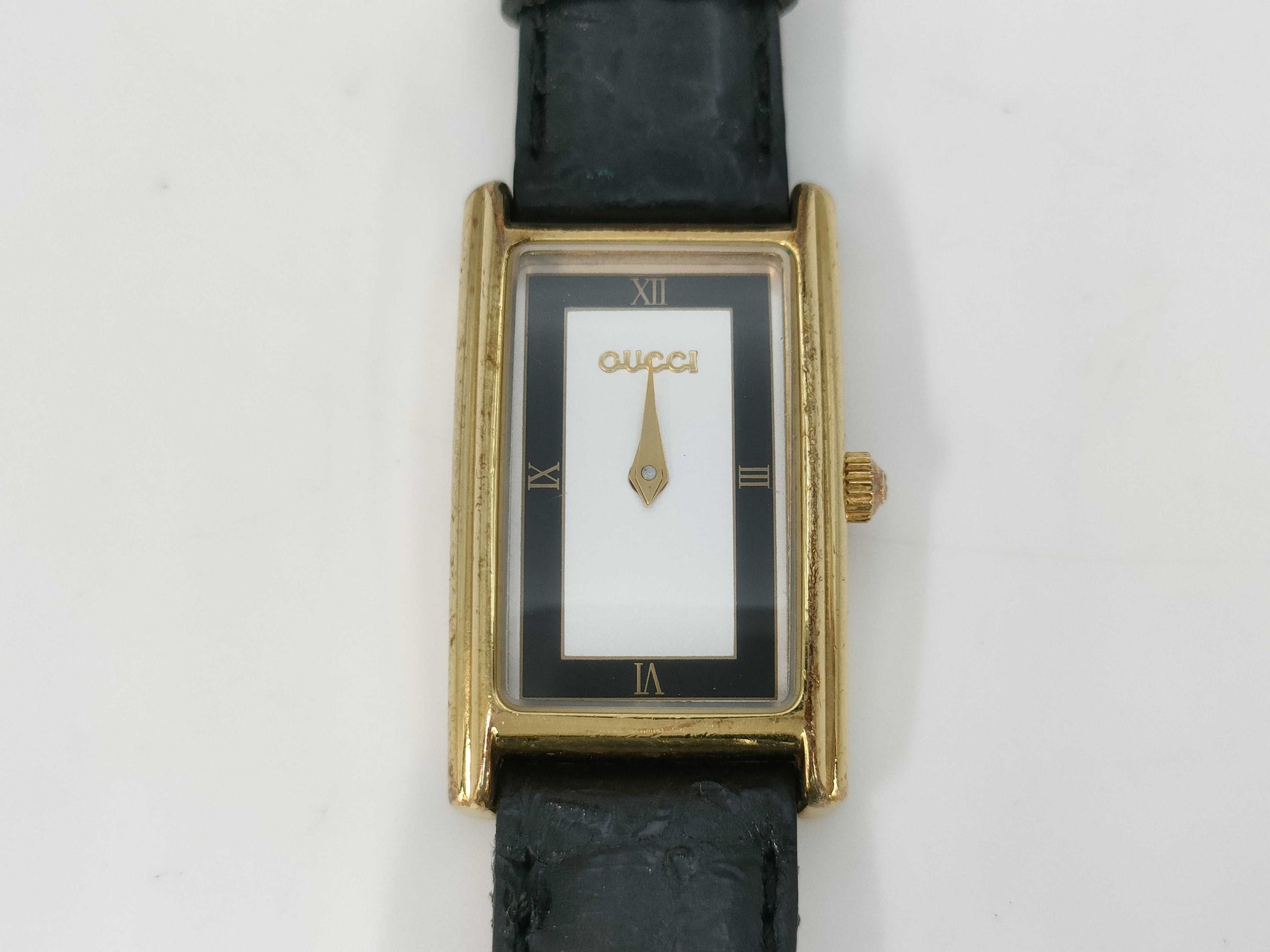 GUCCI 2600L 0053649 Quartz Silver Dial Women's Watch