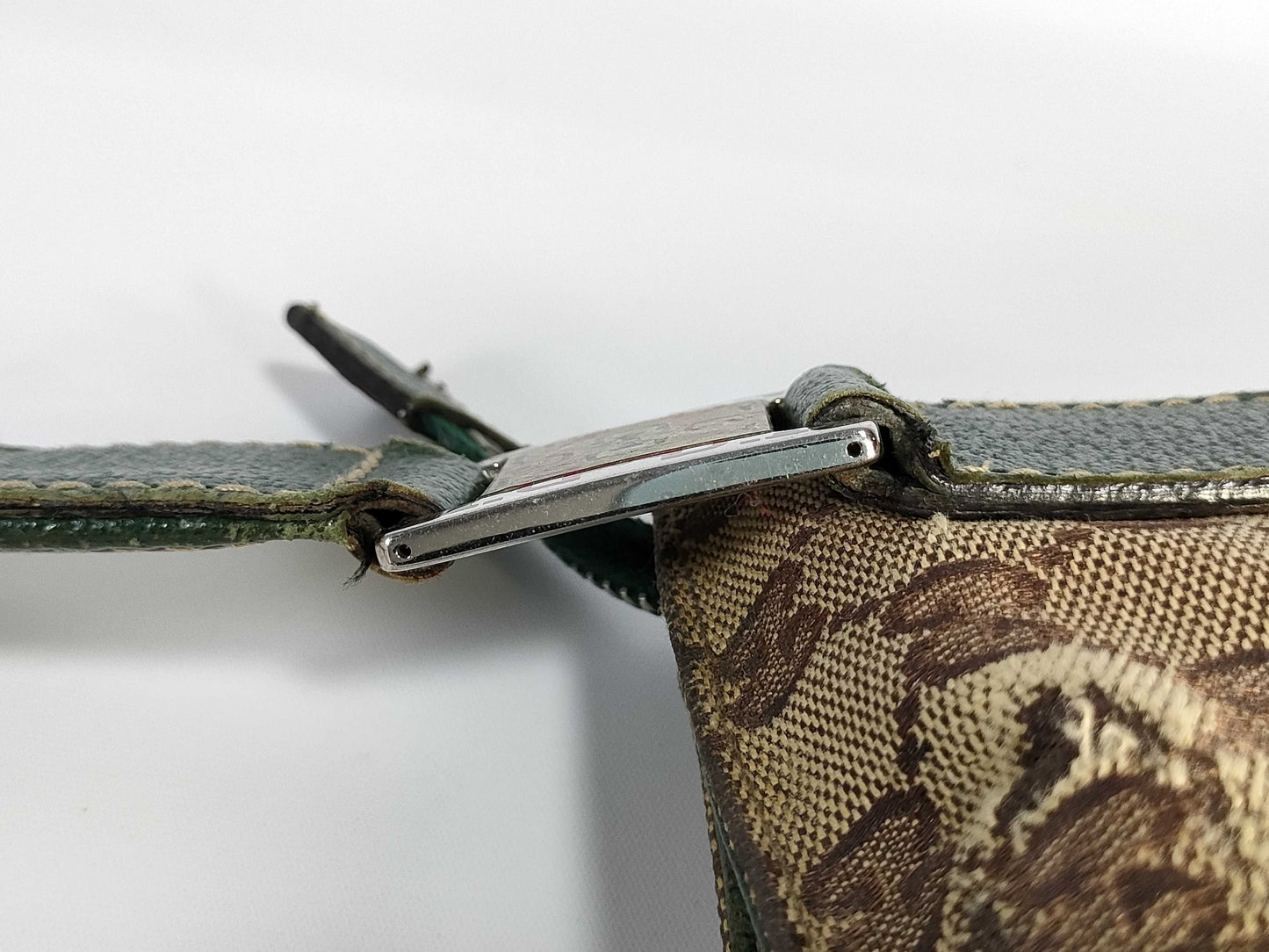 GUCCI GG Canvas Gucci GG Pattern Old Sherry Canvas Shoulder Bag Shoulder Bag