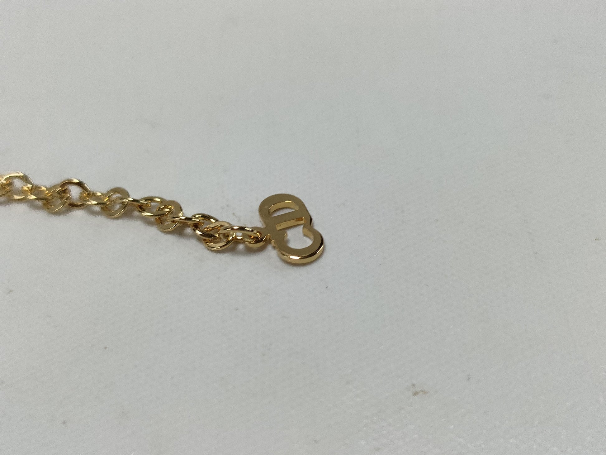 Dior Dior Twist Circle Logo Necklace Gold Necklace