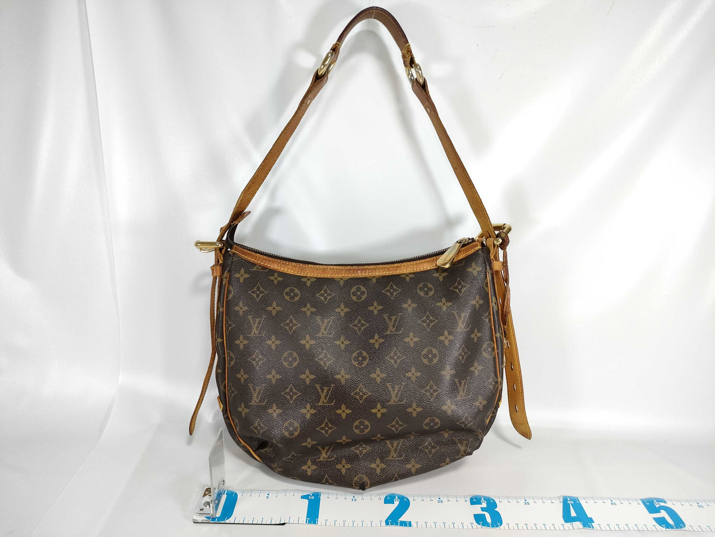 LOUIS VUITTON Monogram Toulon GM Shoulder Bag