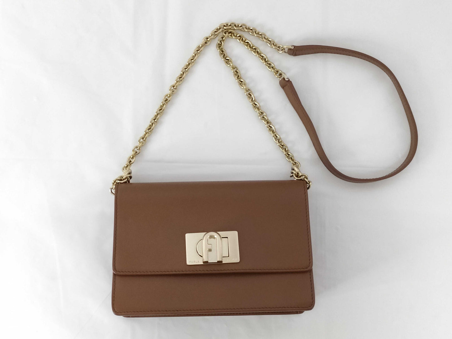 CELINE FURLA Turnlock Chain Shoulder Bag