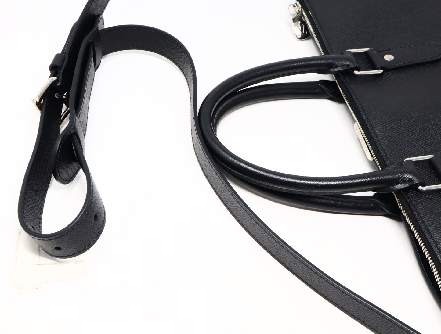 LOUIS VUITTON Taiga Slim Briefcase M30810 Business Bag