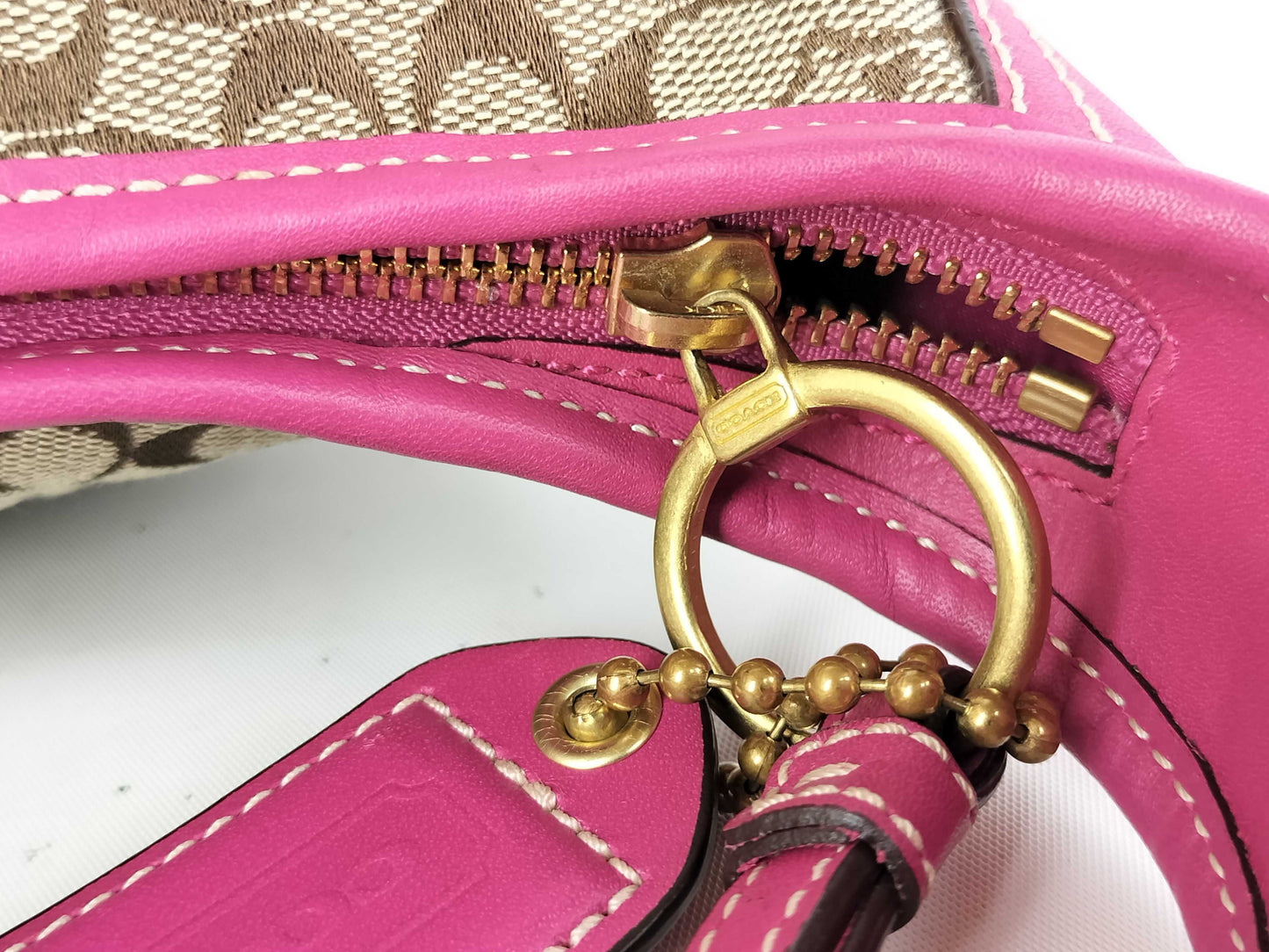 COACH Signature Hobo Bag One-Shoulder Shoulder Bag