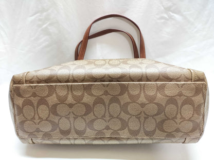 COACH bag tote bag