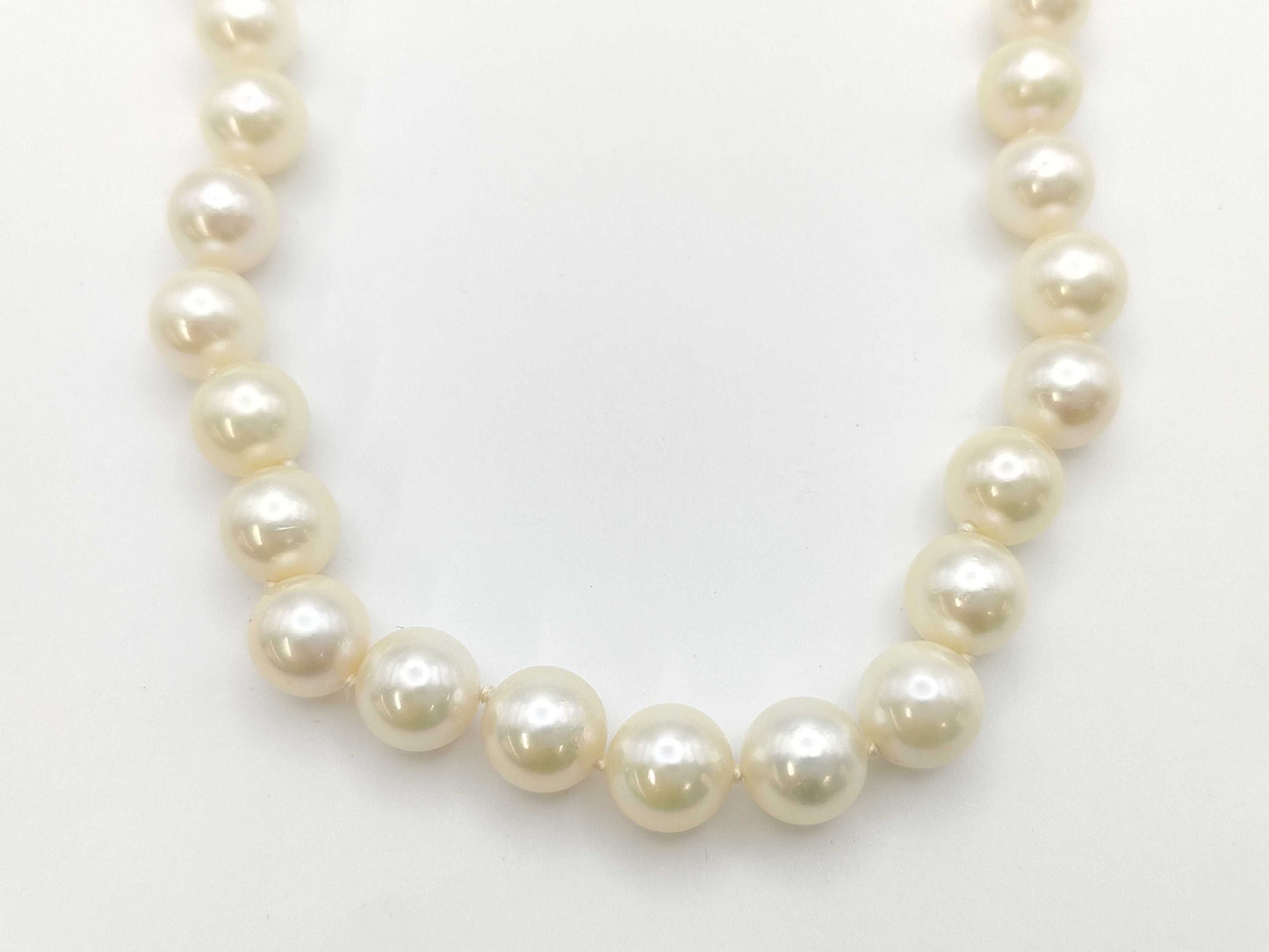 Pearl Necklace, Diameter: Approx. 8.1-8.3mm, Sterling Silver, 43.6g 