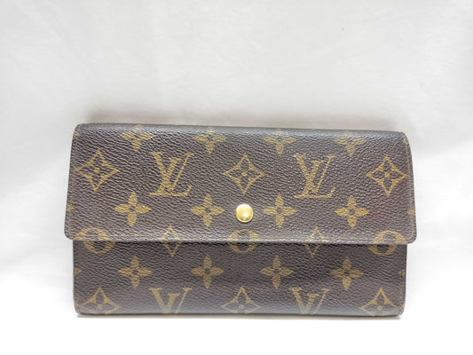 LOUIS VUITTON Monogram Wallet Louis Vuitton Wallet