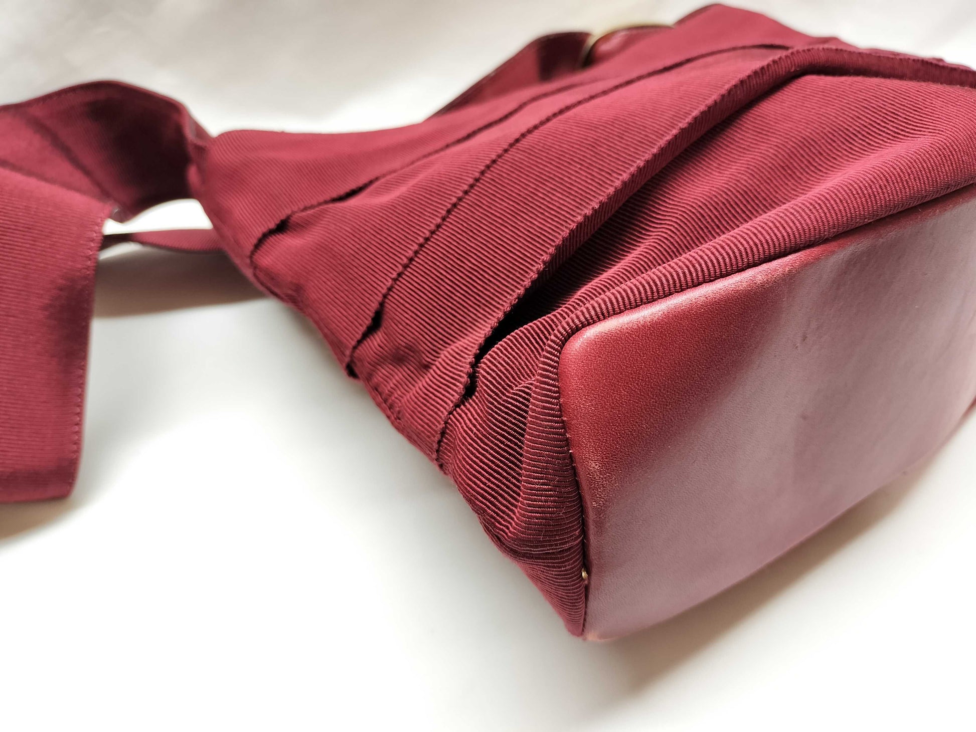 Salvatore Ferragamo bag shoulder bag Ferragamo shoulder bag