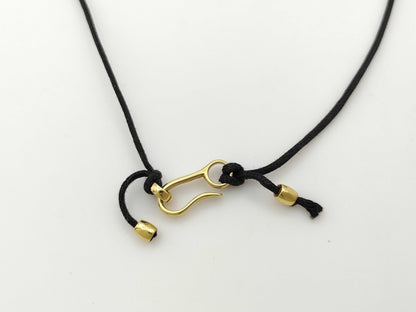 GUCCI Code 750 2.9g Necklace 