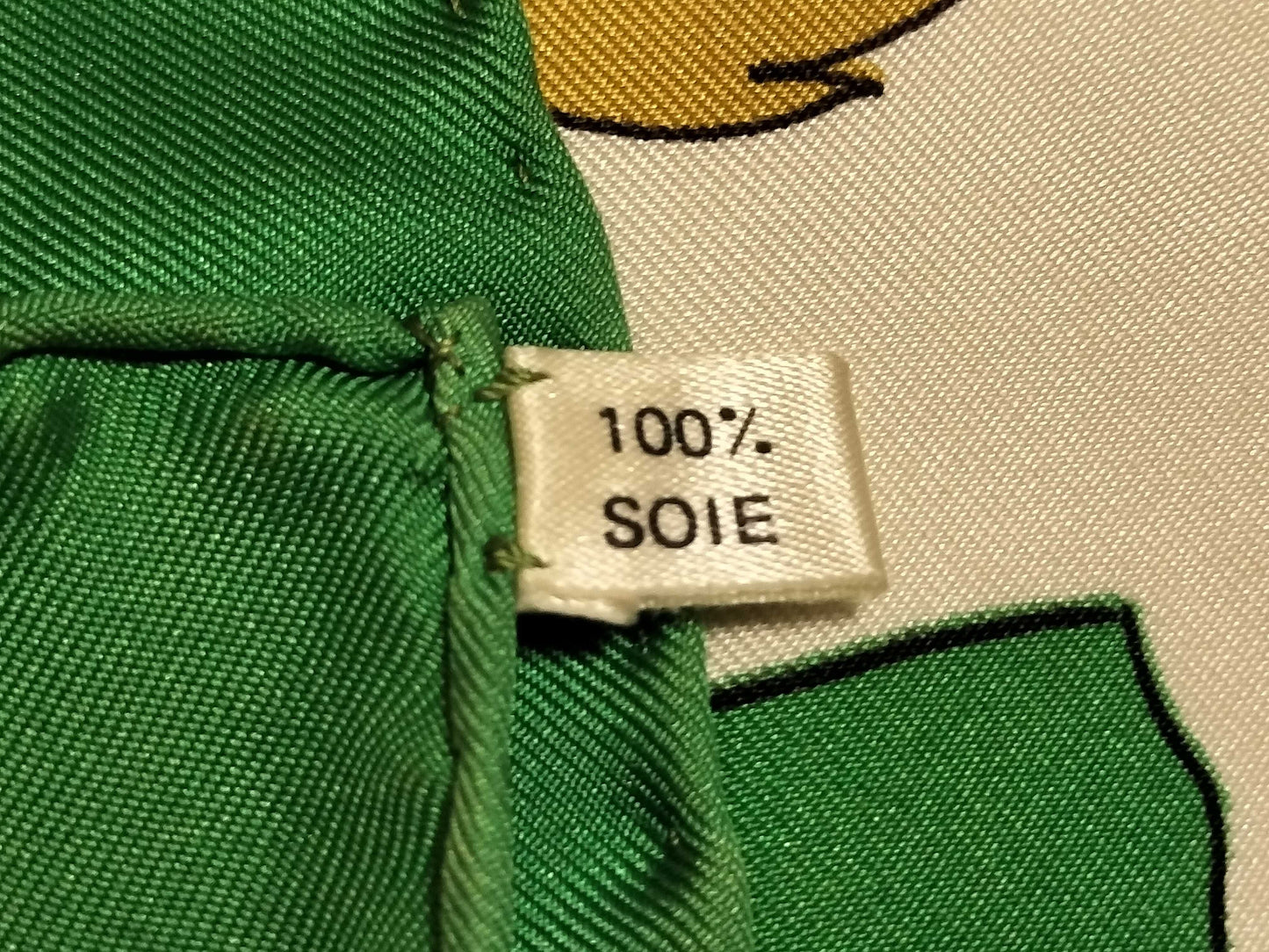 HERMES Carre HERMES Carre 90 Scarf Silk Scarf