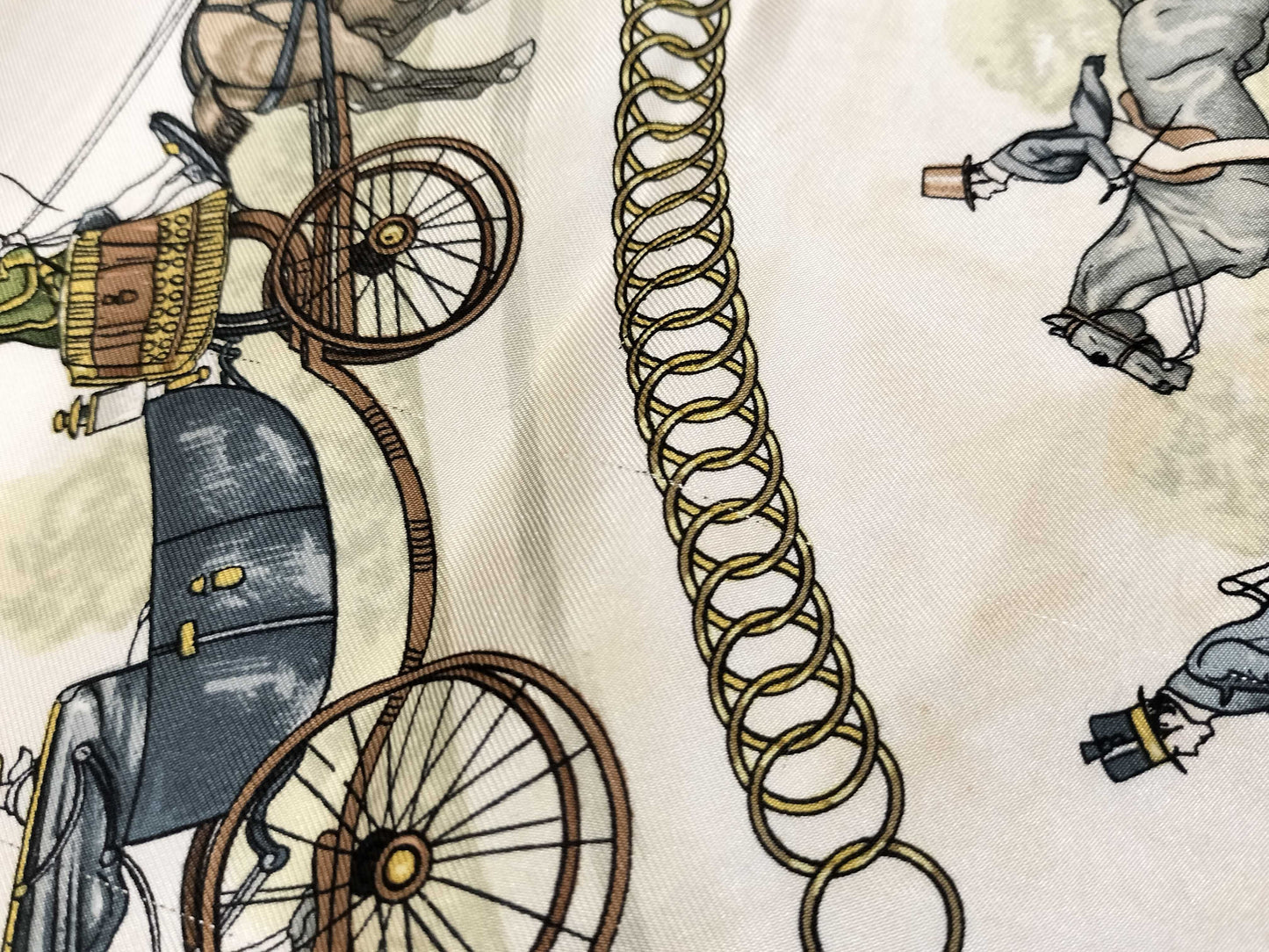 HERMES Carre HERMES Carre 90 Scarf Silk Scarf