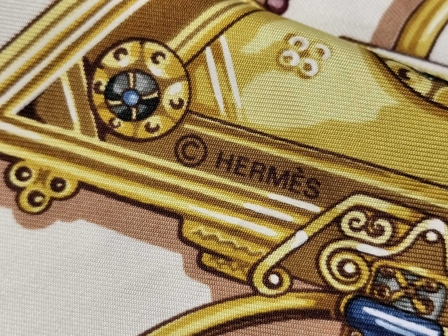 HERMES Carre HERMES Carre 90 Scarf Silk Scarf