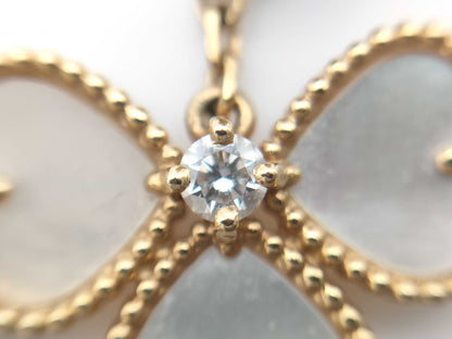 Van Cleef & Arpels Sweet Alhambra F-Yage Mother-of-Pearl Diamond Earrings in Yellow Gold and Au750, 6.3g 