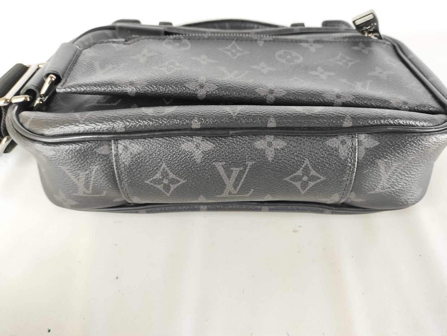 LOUIS VUITTON M42906 Bumbag Monogram Eclipse Shoulder Bag