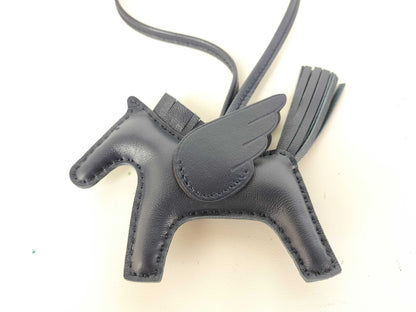HERMES HERMES Pegasus Charm W Engraved Black Other Accessories
