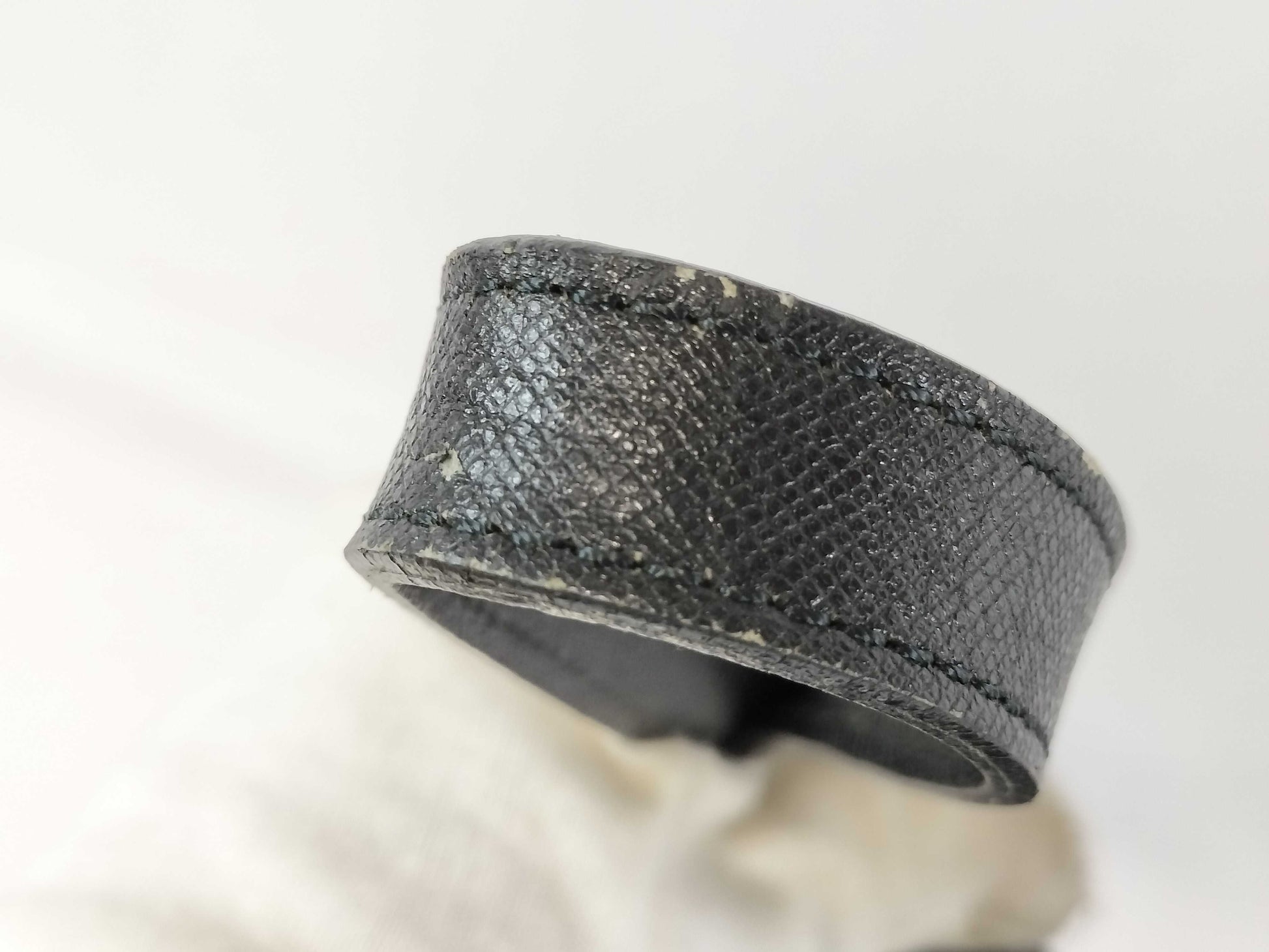 Yves Saint Laurent Black Leather Shoulder Bag YSL Shoulder Bag