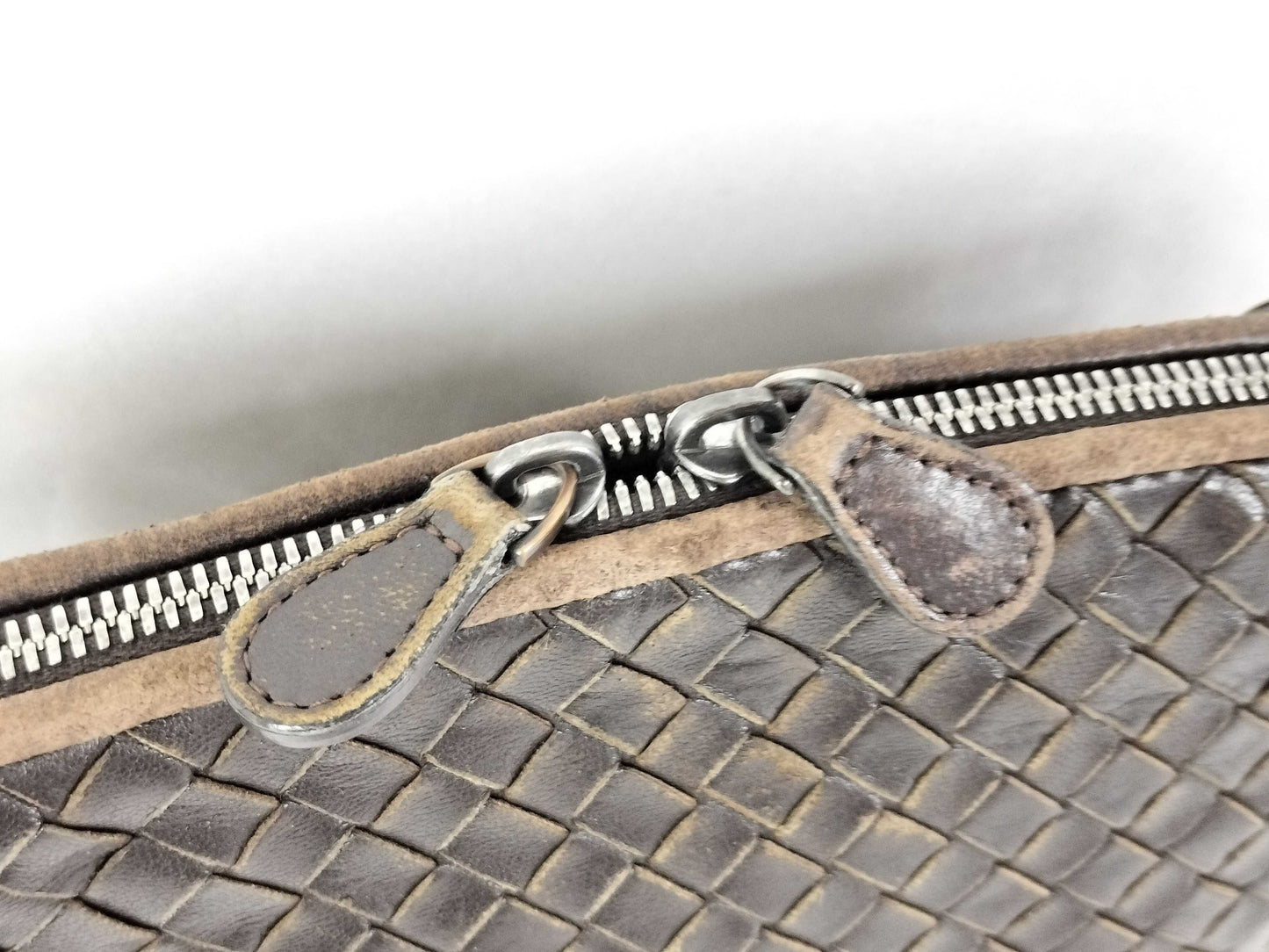 BOTTEGA VENETA Intrecciato Bottega Shoulder Bag Intrecciato Leather Brown Shoulder Bag