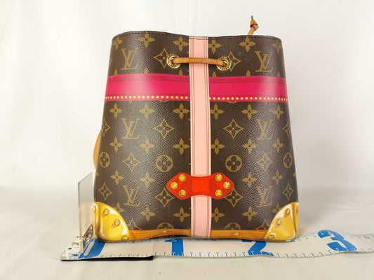 LOUIS VUITTON Monogram LV Shoulder Bag