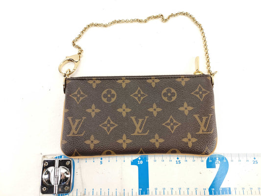 LOUIS VUITTON Monogram LV Monogram Pochette Mira MM VI2078 Pouch