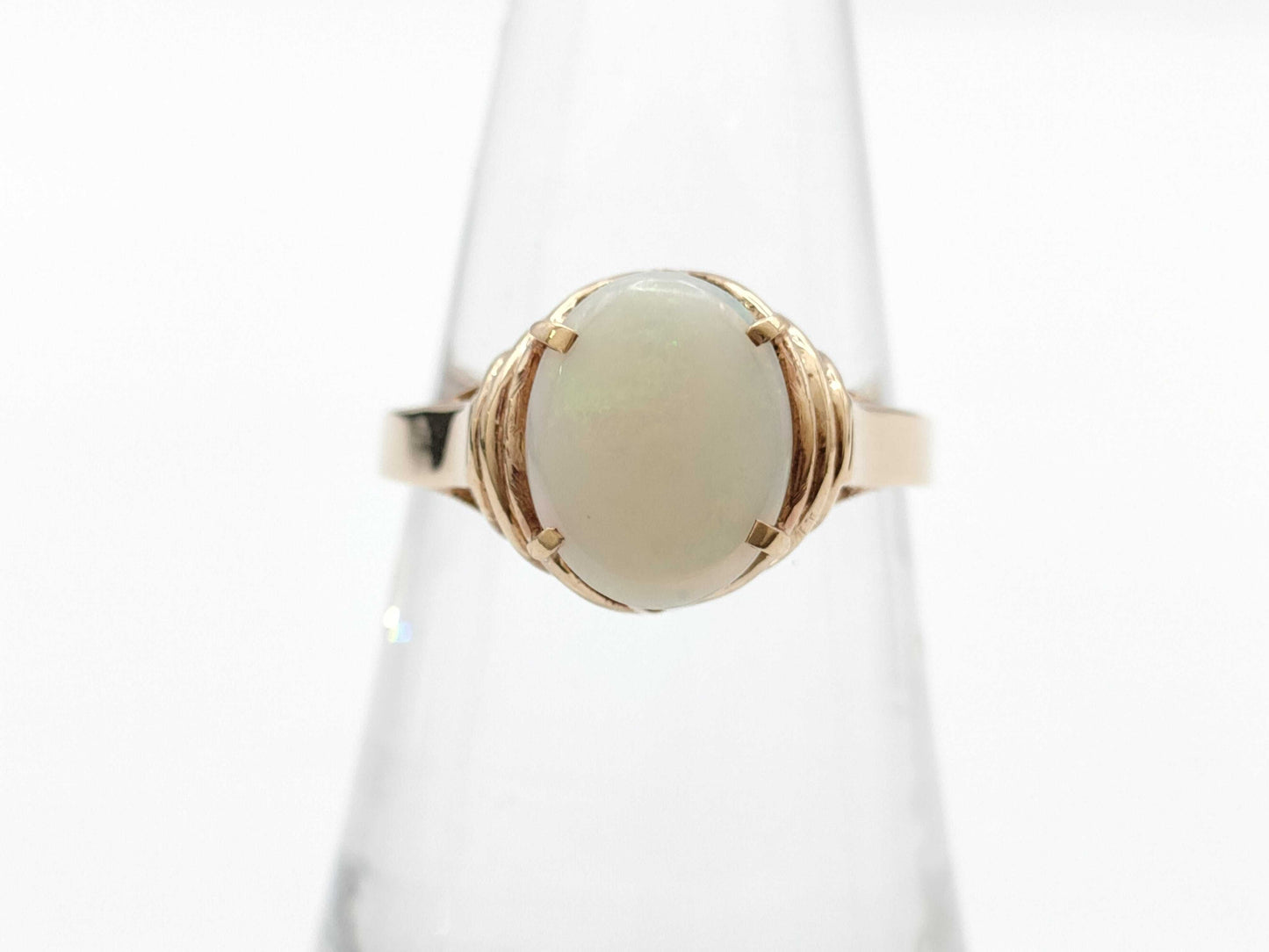 Opal 14K Gold Ring 3.6g