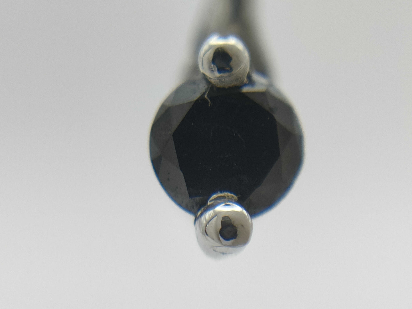 D0.26/026ct K18WG 1.4g Earrings 