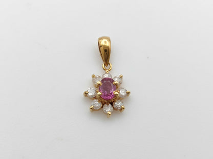 Ruby and Diamond 18K Gold Pendant Top 0.8g