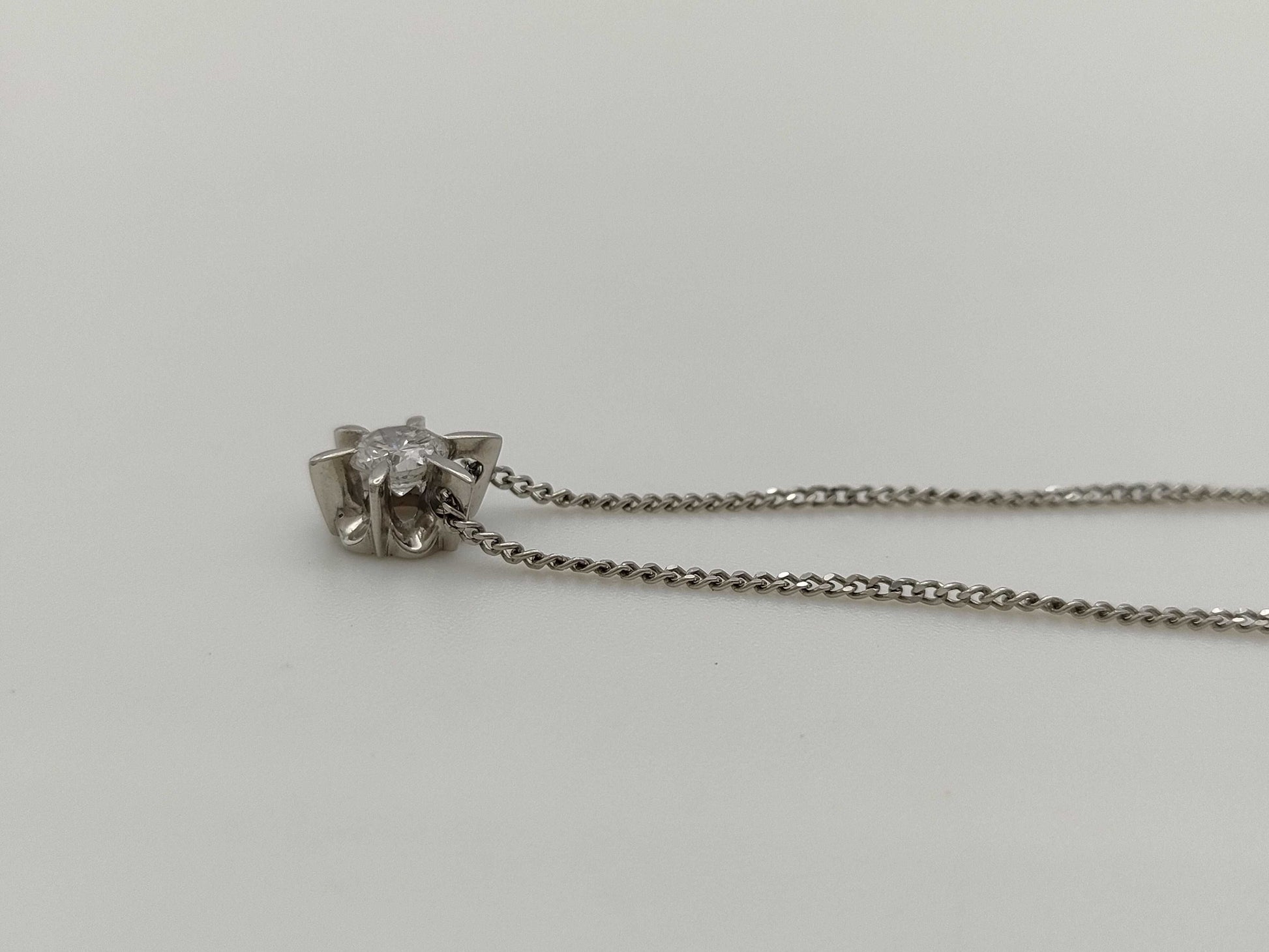 D0.48ct PT900/850 3.9g Necklace 