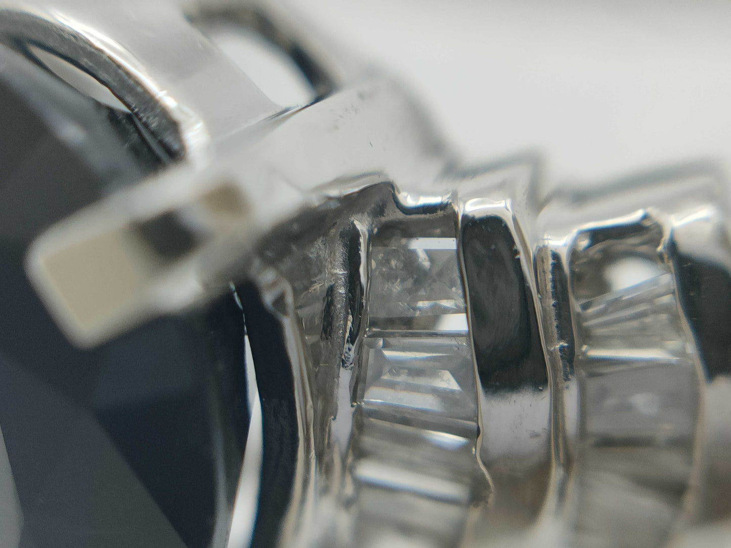 S3.00ct D0.25ct PT900 7.3g Ring 