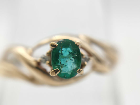 Emerald and Diamond 18K 1.4g Ring 