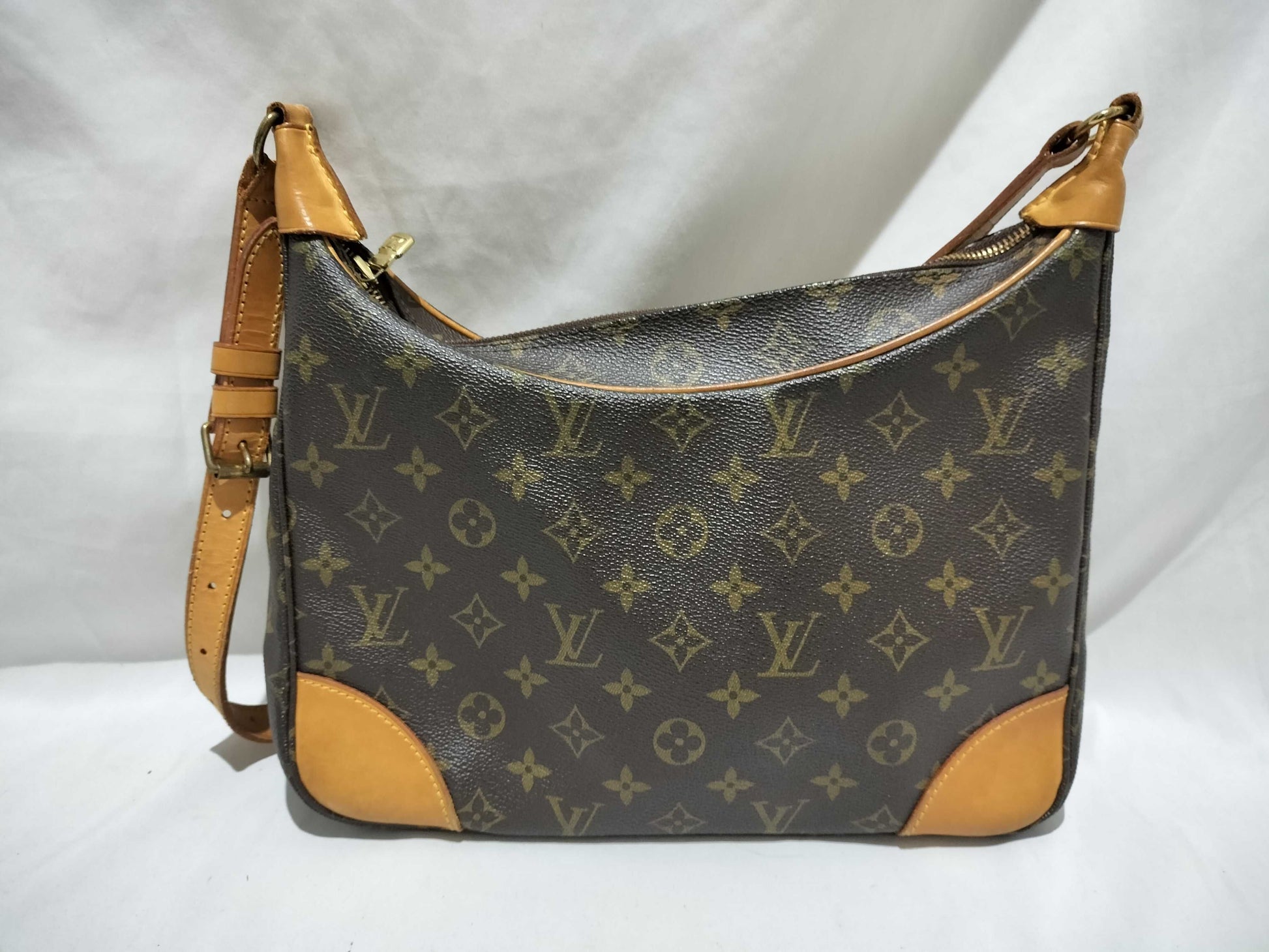 LOUIS VUITTON Monogram Boulogne Shoulder Bag M51265