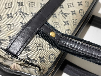 LOUIS VUITTON Monogram Mini Louis Vuitton Josephine PM M92049 Handbag