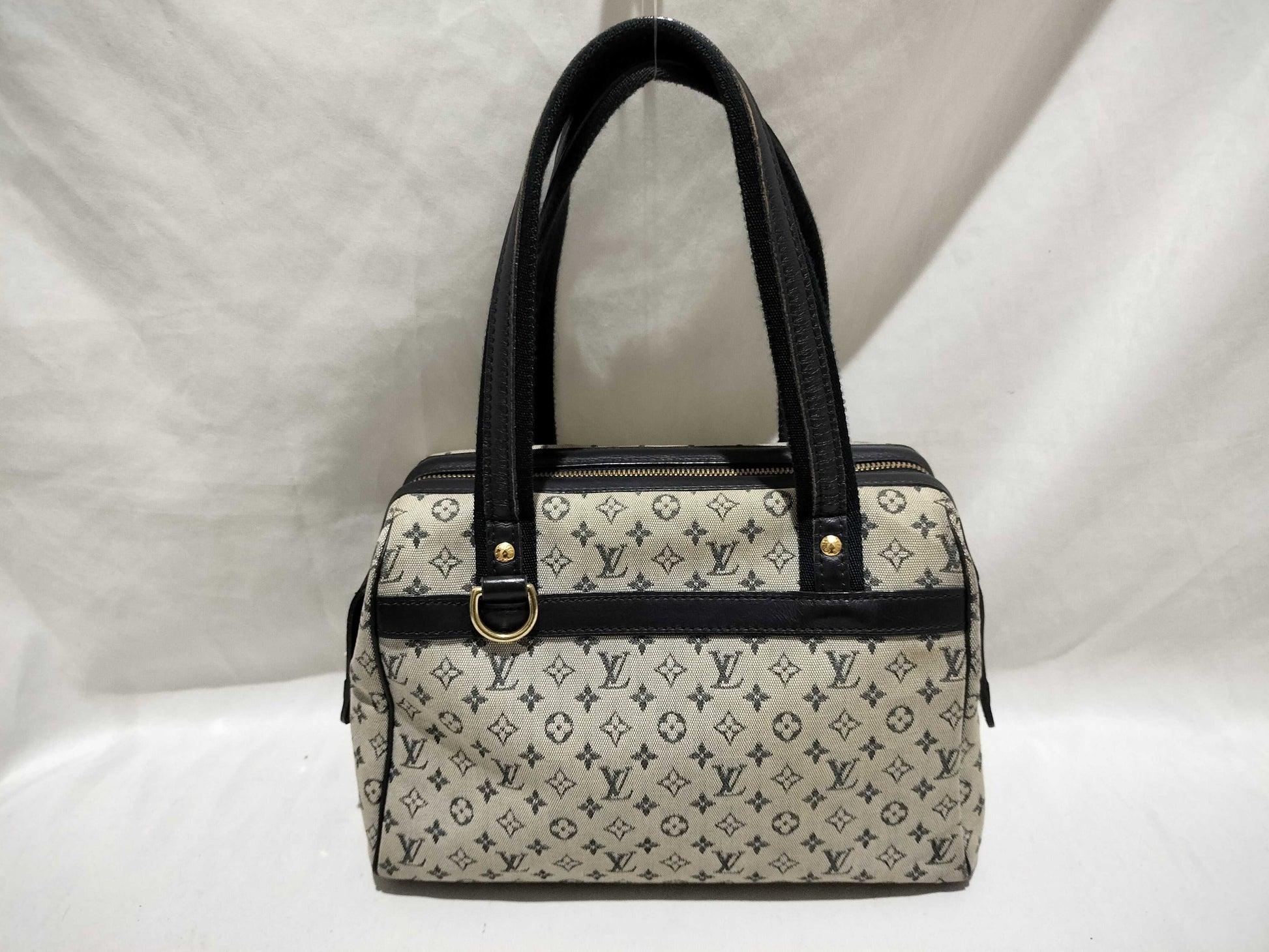 LOUIS VUITTON Monogram Mini Louis Vuitton Josephine PM M92049 Handbag