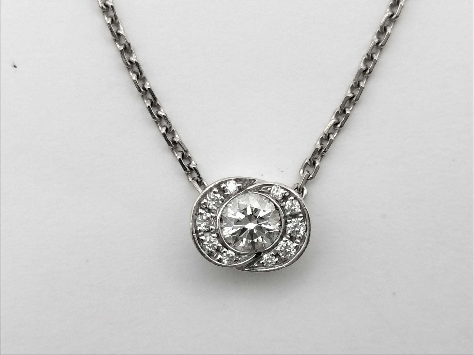 BVLGARI Incontro d'Amore Diamond Necklace in WG 750, 3.5g 