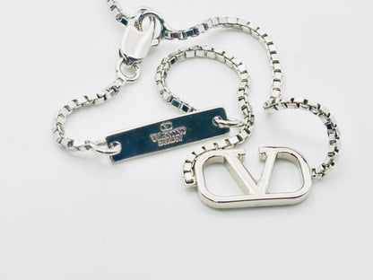 Valentino Garavani V Logo Signature Metal Bracelet in Silver, Current Model, Bracelet/Bangle
