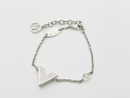 LOUIS VUITTON Essential V Bracelet, Silver, M63198, LE0179