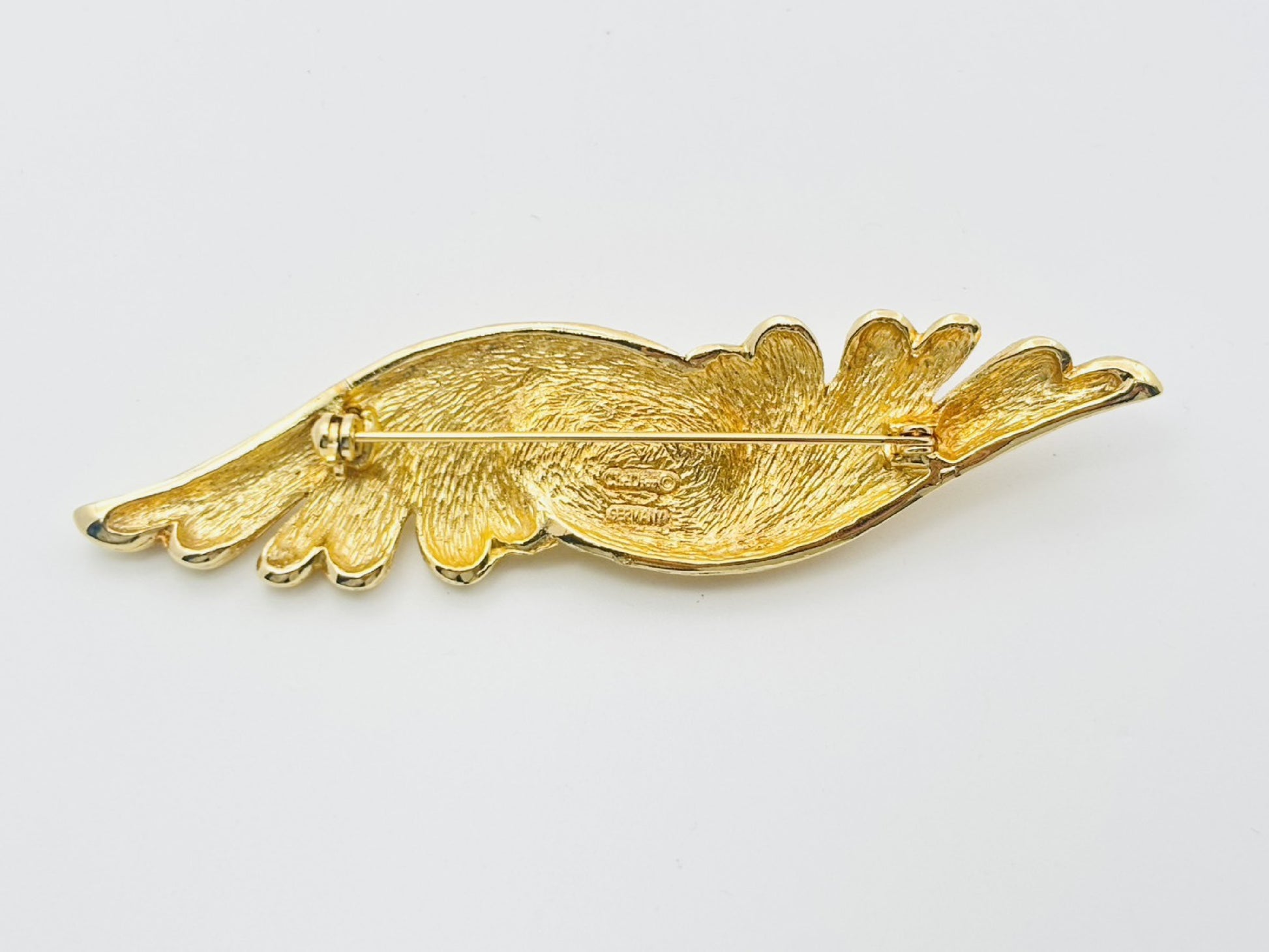 Dior Faux Pearl Wings Feather Brooch Gold