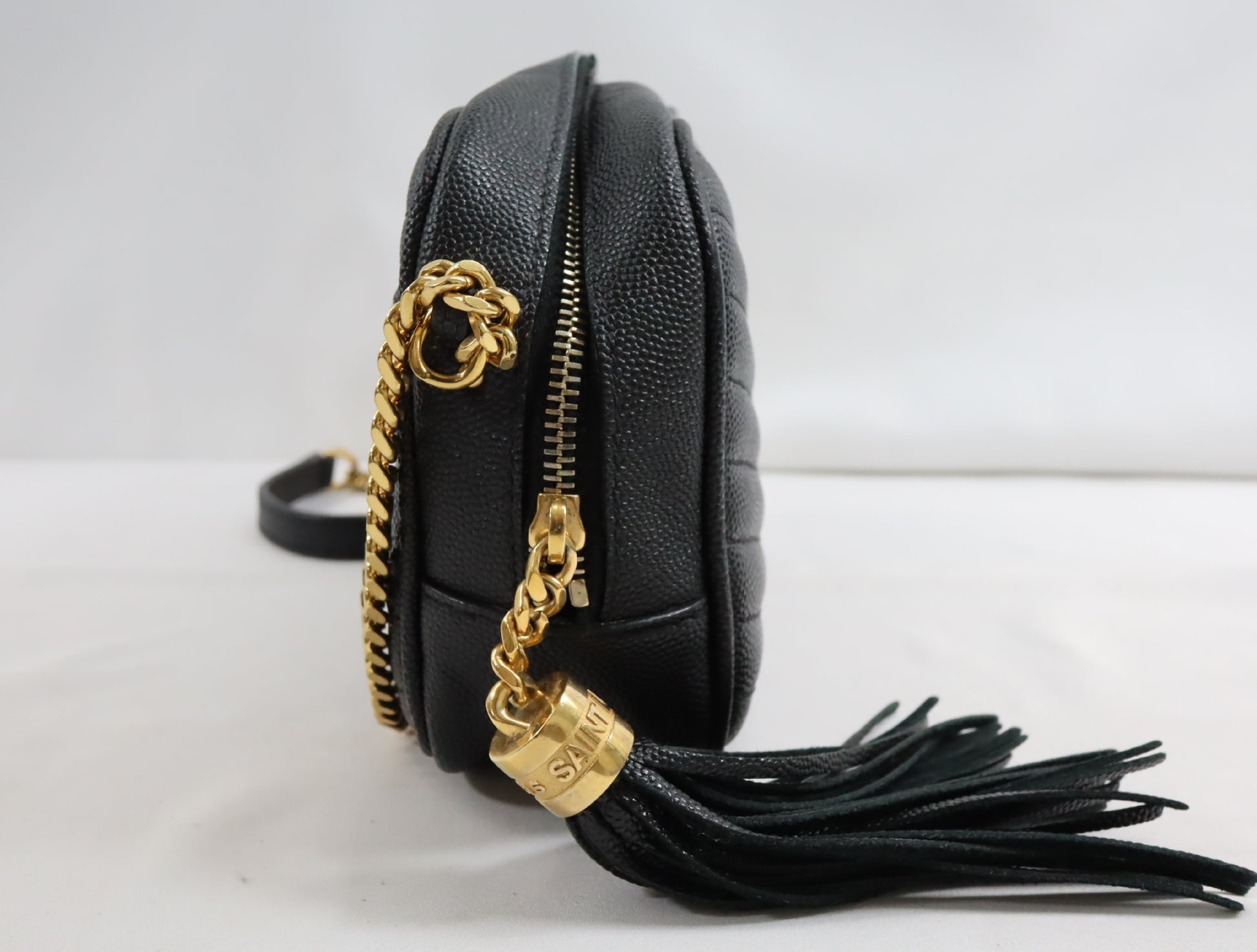 Yves Saint Laurent Lou Leather Chain Shoulder Bag 618057
